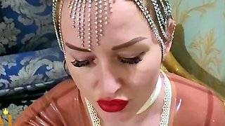 MILF vixen in latex delivers blowjob masterpiece in POV