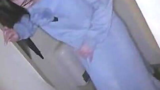 Fragile Heiress Heat as the Natural Rich Beauty Offers Warm Mouth Support Inside a Risky Temporary Booth