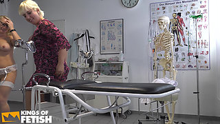 Blonde Patient Gets Her Pussy Fucked by a Old Doctor and Pussy Pleased by His Nurse