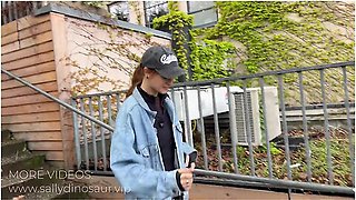Riskante Spritzige Gondelfahrt - Blowjob Date In Der Seilbahn