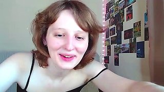 Amateur Webcam Teen Masturbates And Teases
