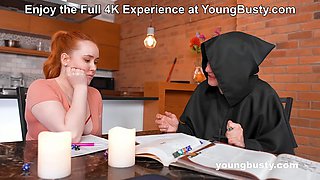 Geeks Love Dungeons&Dragons but Lexa just wants to Fuck at YoungBusty