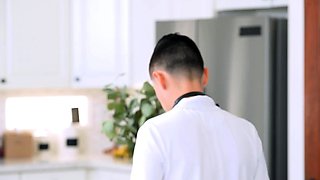 Danielle Renae - Stepmoms Assistant Does Anything