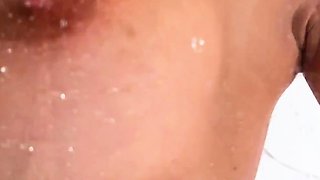 Wet Sex In The Shower Cumming In The Mouth - Sara Retali &