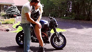 Outdoor Ride! Blonde Slut Gets Stuffed!