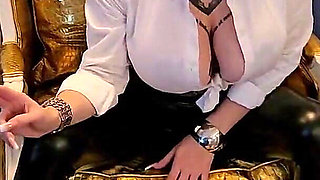 Miss Alessa Milano Smoking Spitting Ashtray Humiliation Fanclub