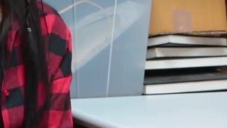 Big theft Audrey Royal caught and punished by security guard