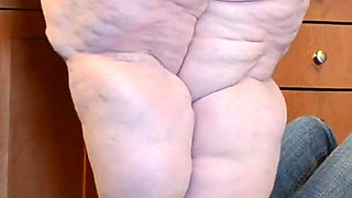 Savannah's weigh-in and trample with POV