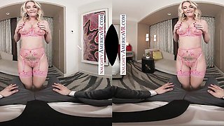 Squeaky Sam Shock and Andi Avalon at blowjob action