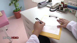 Stockings clad seductive Kyoka Mizusawa gives Blowjob desires satisfaction POV