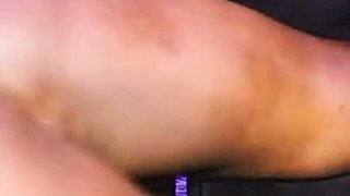 Ebony Babe Loves Spreading Her Holes