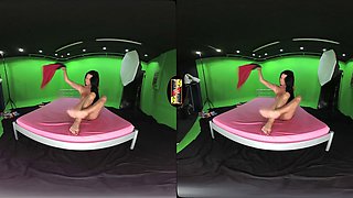 Mature beauty delivers sensual solo masturbation with intense american curves