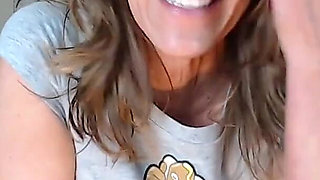 Pussy Warm up Hotwife Jess Ryan