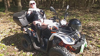 Horny German Granny Gets Hot While Walking and Seeks Adventure