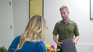Office Gangbang Free Use - Boss Fucks Employees While They Work