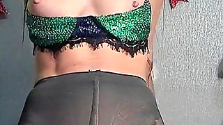 I Love to Ride His Face