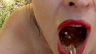 Wanilianna's Hunt for Golden Shower