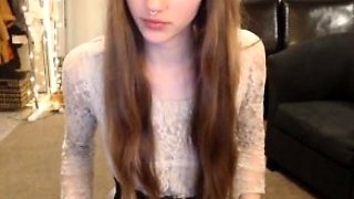 Cute brunette amateur babe sosha masturbating