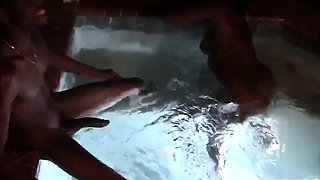 Mzbeautidoll Has Fun In The Pool
