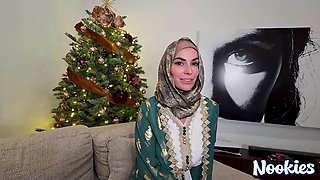 Nookies- Venus Valencia's Hijab Seduction