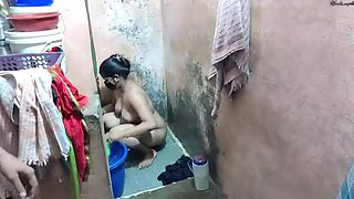 Husband and Wife Bathroom Fuck - Hardcore Indian Homemade Sex