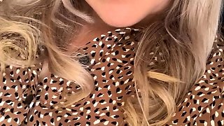 hot amateur blonde close up masturbation HD