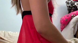 Blonde teen Sierras first erotic masturbation video