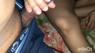 Desi Bhabhi Fucked Hard – Amateur Indian Couple Homemade Cumshot