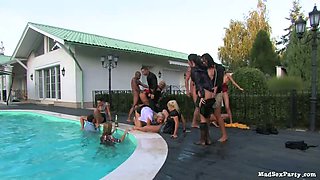 Sperm addicted sluts are having an unforgettable outdoor party