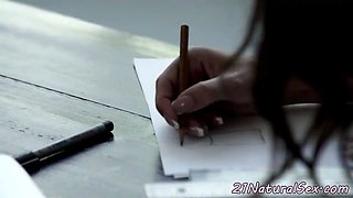 Lustful babe pussyfucked in missionary