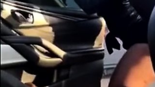 Pretty Sisters Twerk
