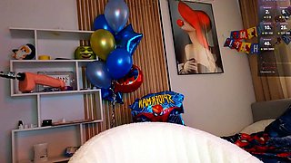 Fist fuck fetish babe plays with big toys during hot solo