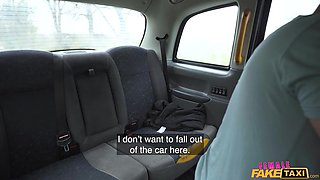 Alluring curvy pornstar exciting xxx clip