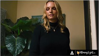 Voyeur Rachael Cavalli Cleans While Milf Lexi Luna Free Uses Stepdaughter Demi Hawks