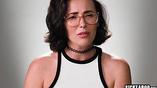 Exciting mommy Casey Calvert wanking