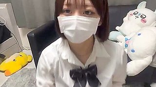 Erotic live chat with cute beautiful girl