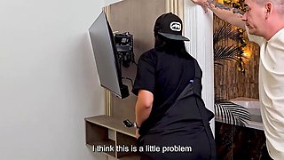 Lustful latina brunette comes to repair a TV but ends up being buttfucked