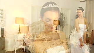 Sexy brunette wearing stockings masturbates webcam