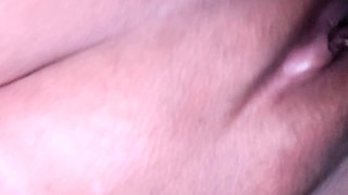 Let That the New Bull Cums Inside Me Without Condom