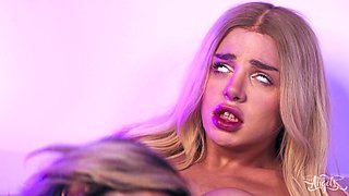 Nicki Hunter's Wild Virtual Passion in Squirting Heat