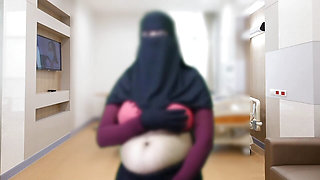 Ujar kare jibana yaubana saba diyechi tare
