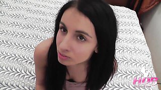 Shaggy dream girl's orgasm action