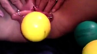 Pierced pussy pumping on webcam