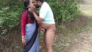 Indian MILF gives outdoor blowjob before getting fucked on ground