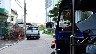 Thai teen GFs bisexual cock sharing in HOT amateur threesome