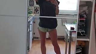 Brunette Solo Webcam Masturbation