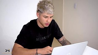 Colombian Boss Fucks His Secretary's Big Ass After Office Mistake - Latina Teen Pays with Pussy