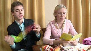 Beauteous Pretty's anal masturbation clip