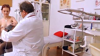 Wifey scarlet head fingering in uniforms