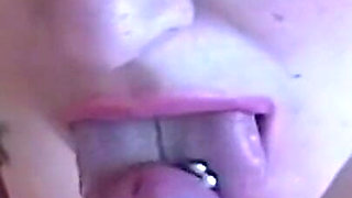 Nicoletta - MILF Cum Gulper